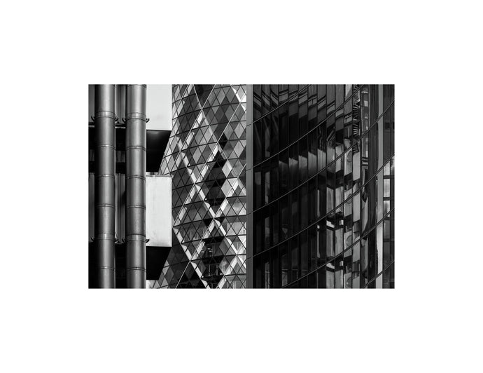 LONDON 064