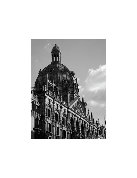 LONDON 121
