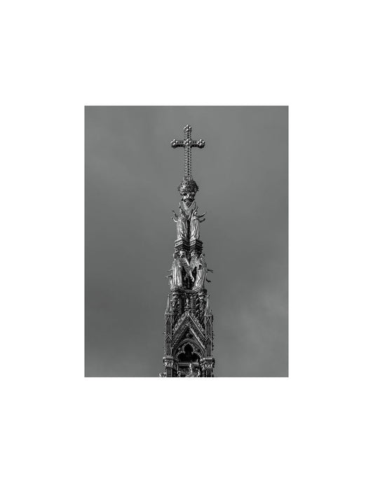 LONDON 049